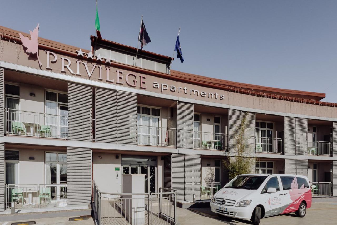 Privilege Apartments Vimercate Ngoại thất bức ảnh