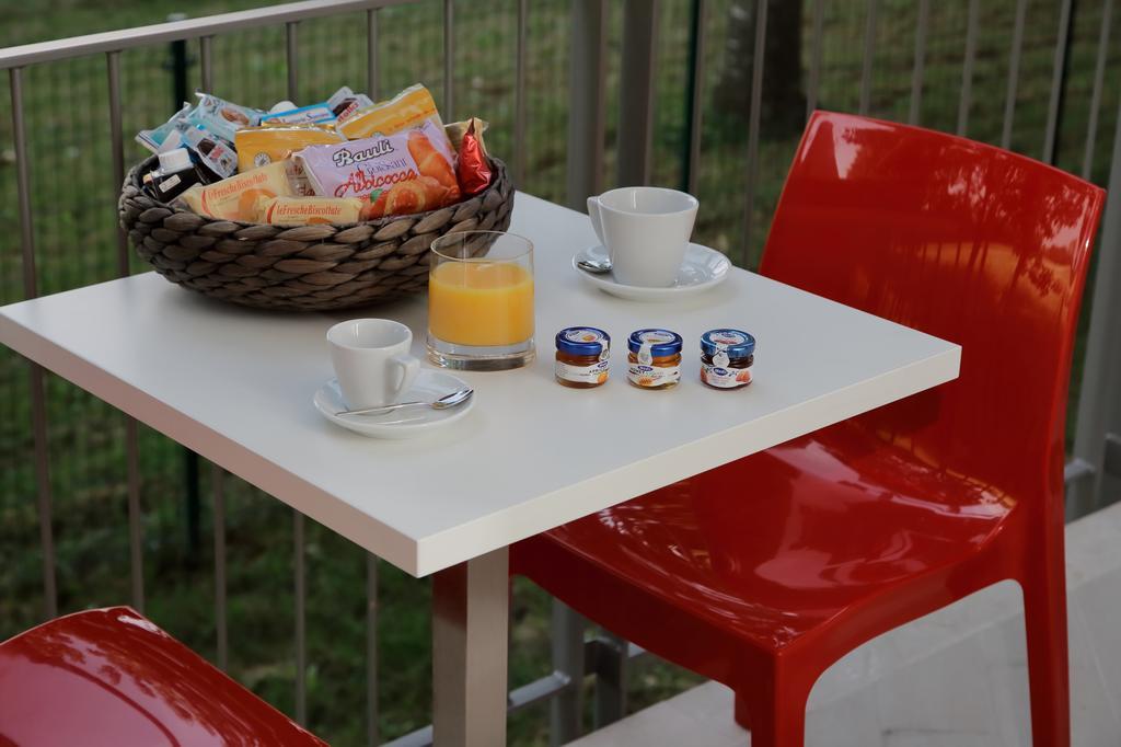 Privilege Apartments Vimercate Ngoại thất bức ảnh