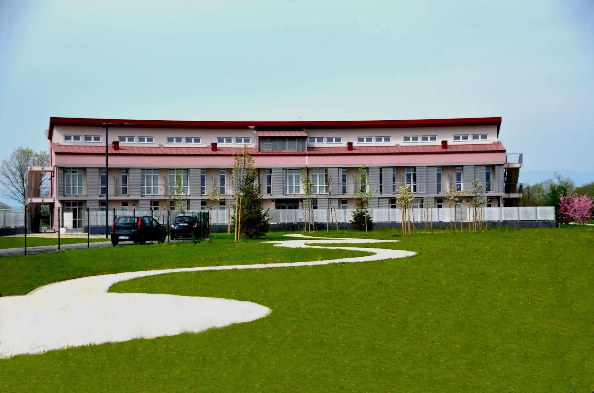 Privilege Apartments Vimercate Ngoại thất bức ảnh